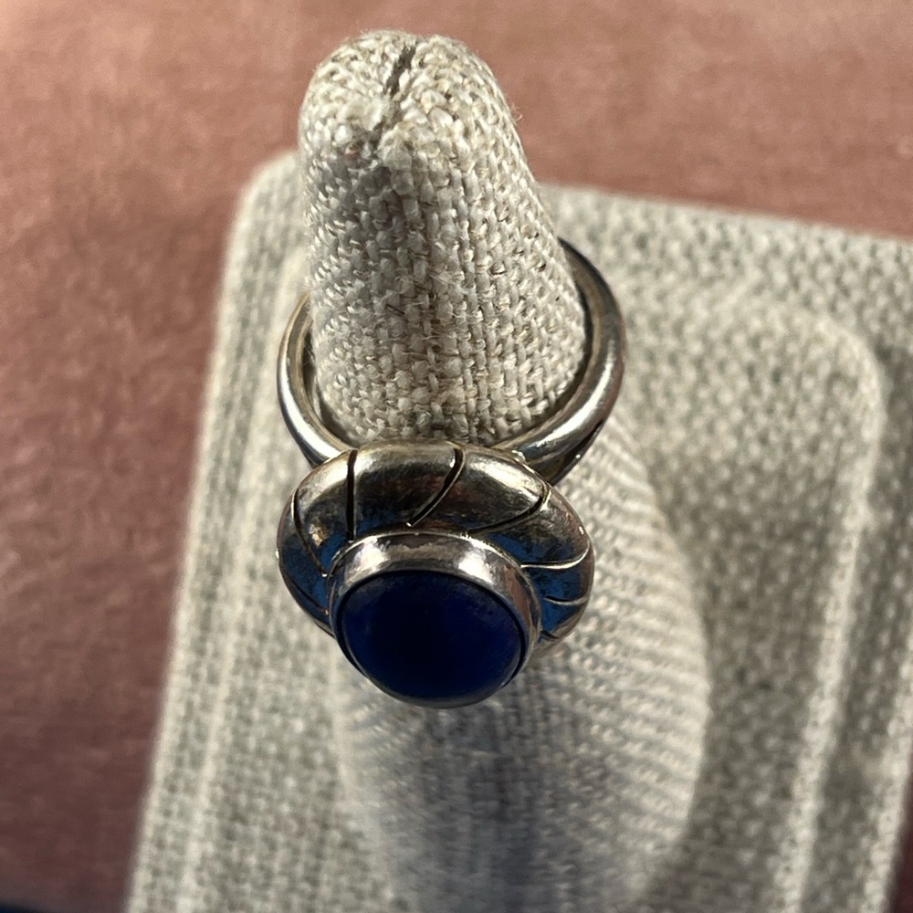 Size 5 sterling and Lapis ring